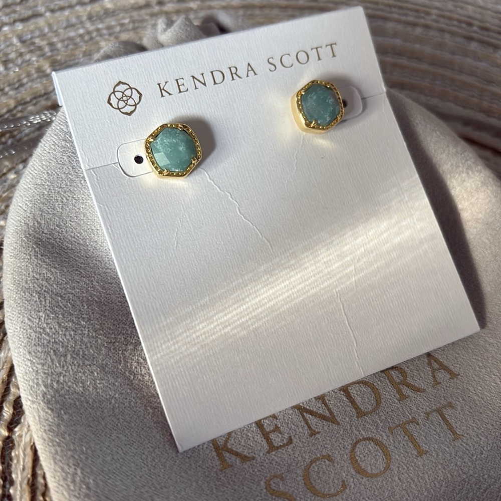 Kendra Scott Gold and Turquoise earrings like new please read